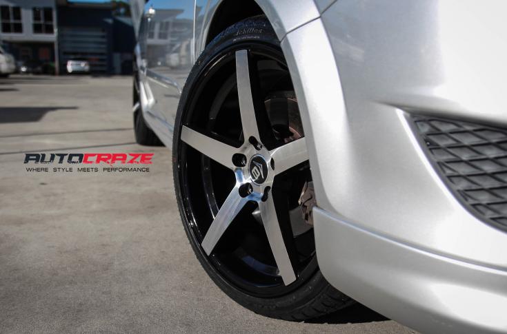 HOLDEN ASTRA (5 STUD) RACER BLACK MACHINED FACE